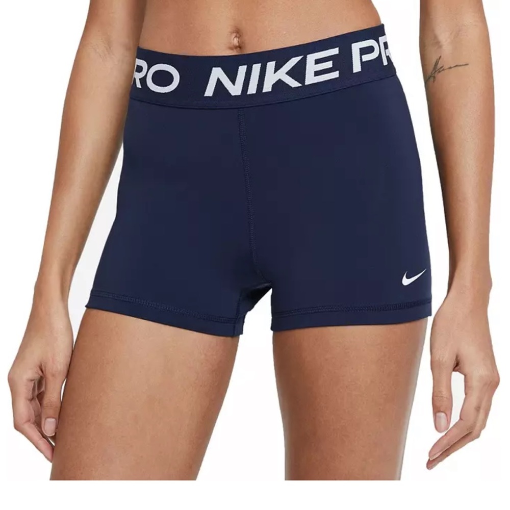 Obsidian blue, Nike pro shorts